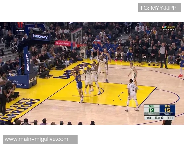 库里回顾雄鹿比赛表现称勇士也经历过类似爆发时刻